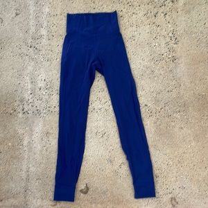 Lululemon high waisted mesh pant size 4